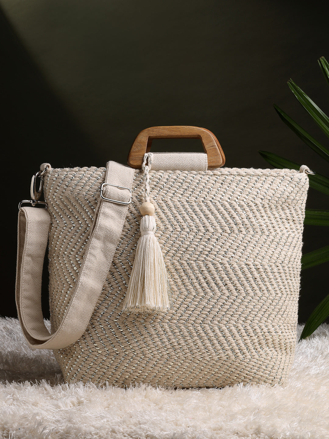 Earth Edit Cotton Chevron Woven Handheld Bag