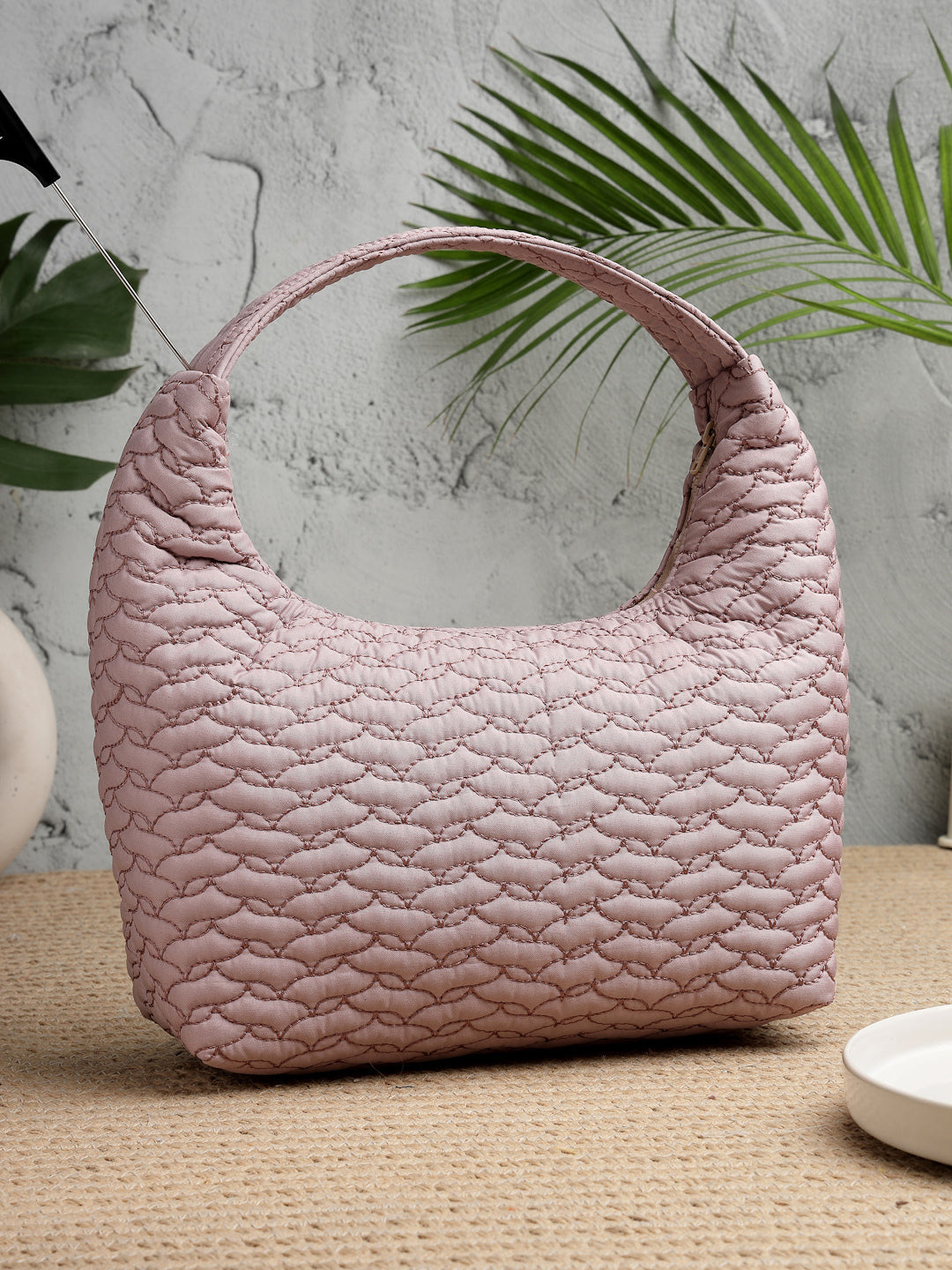 Drift Dusty Pink Polyester Wave Quilted Handheld bag
