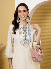 Droop Paisely Embroidered Georgette  Potli