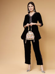 Dangle Diamond Embellished Faux Silk Potli