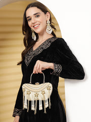 Droop Floral Embellished Velvet Clutch