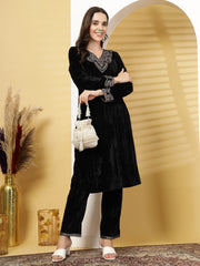 Droop Striped Embellished Suede Potli