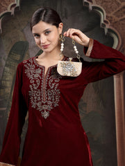 Marble Muse Resin Embellished Clutch