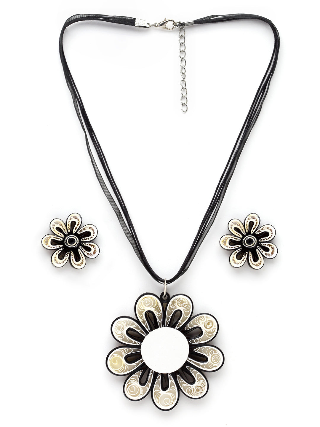 Chanel White Agate Flower Necklace and Earrings – Tenenbaum Jewelers