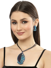 Handcrafted Paper Quilling Necklace & Earrings